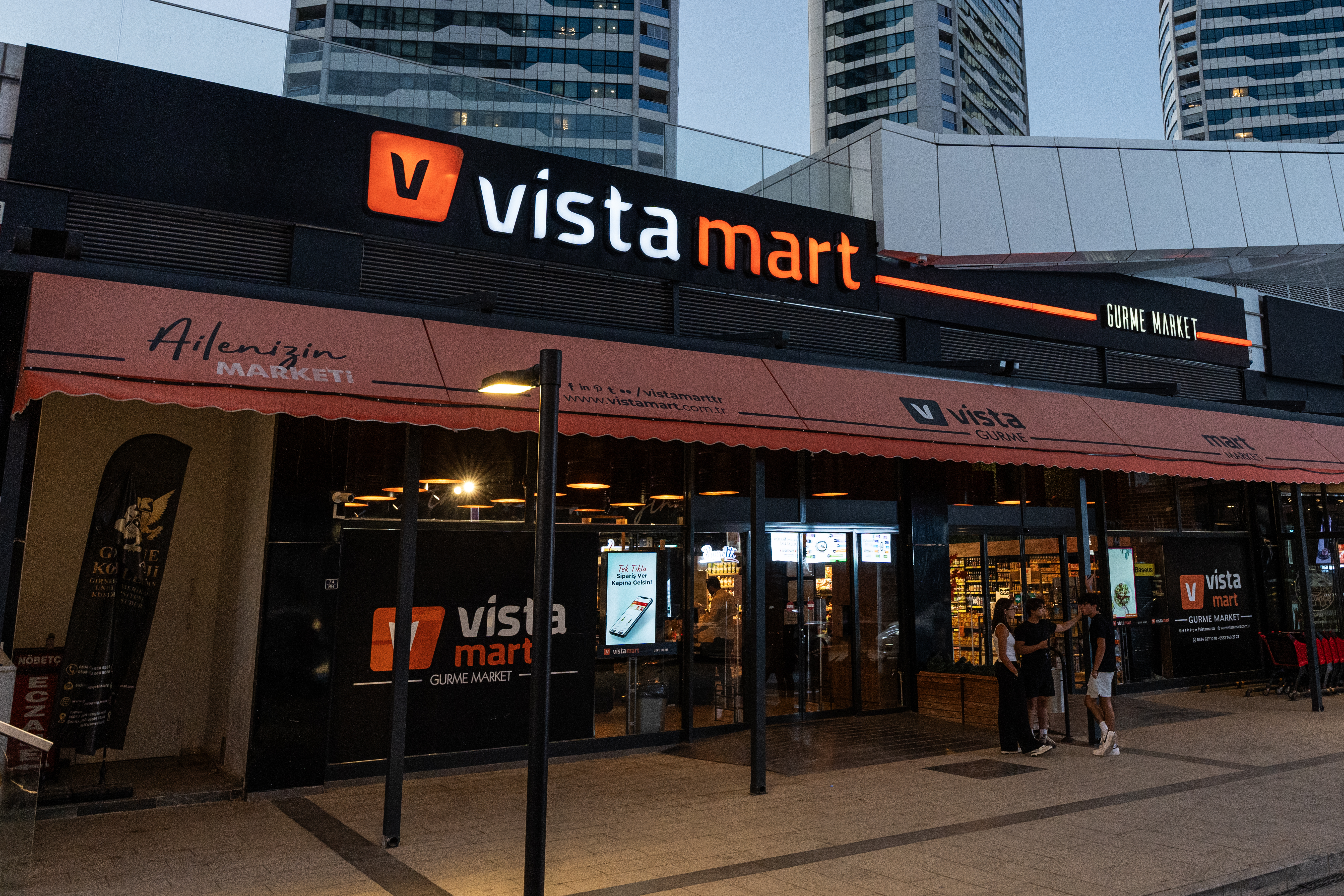 Vista Mart Iconova Cadde